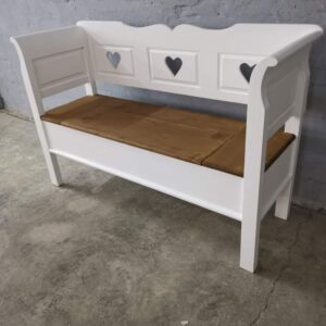 6b931842-ddb2-4d0c-bc47-191387ec1454